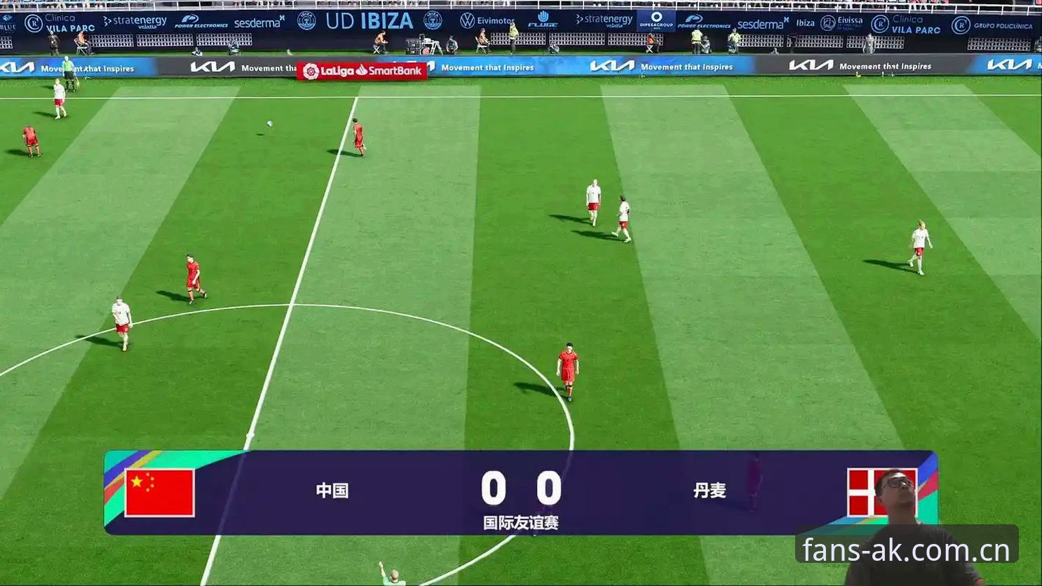 ak体育官方版 vs 传统体育数据平台：2025年足球直播体验全面对比